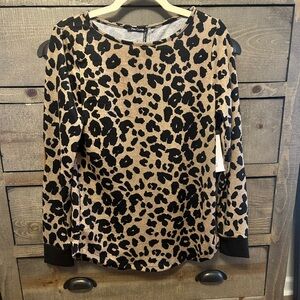 Pink Clover Leopard print button back knit top